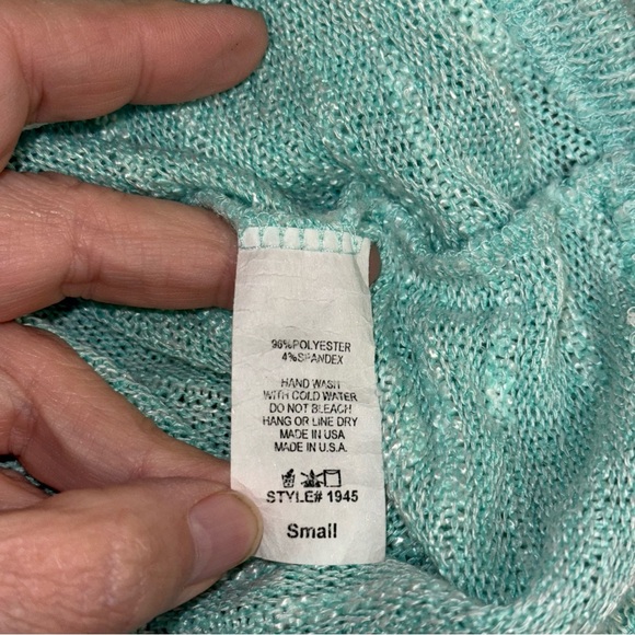 Entro Mint Green Knit Sweater with Crochet Lace Back. Size Small. Boho Chic - Picture 6 of 6